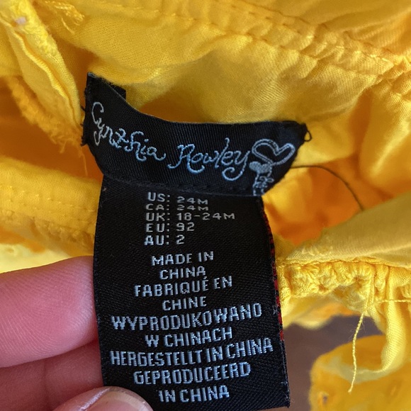 Absolutely cute! Buttercup eyelet sundress girl’s size 24m - Picture 4 of 6